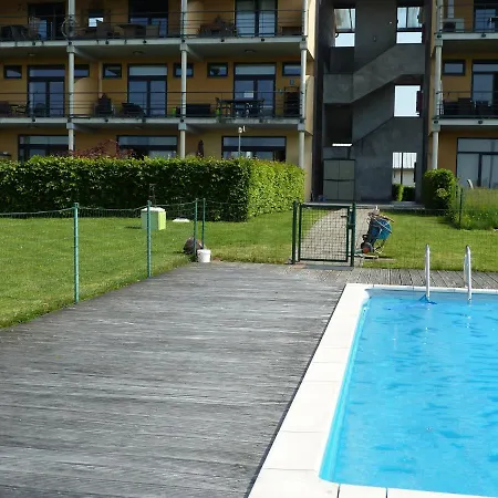 Lägenhet De L'eau D'heure C23 Commodore Les Josephines *