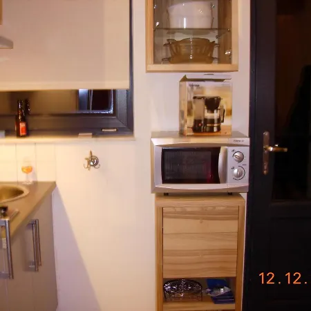 Daire De L'eau D'heure C23 Commodore Les Josephines Erpion