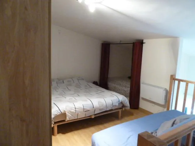 De L'eau D'heure C23 Commodore Les Josephines Apartment Erpion