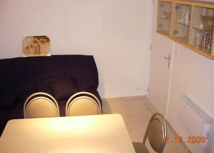 De L'eau D'heure C23 Commodore Les Josephines Apartment *