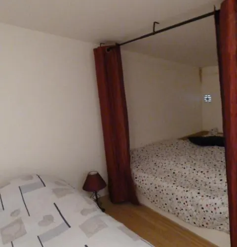 De L'eau D'heure C23 Commodore Les Josephines *