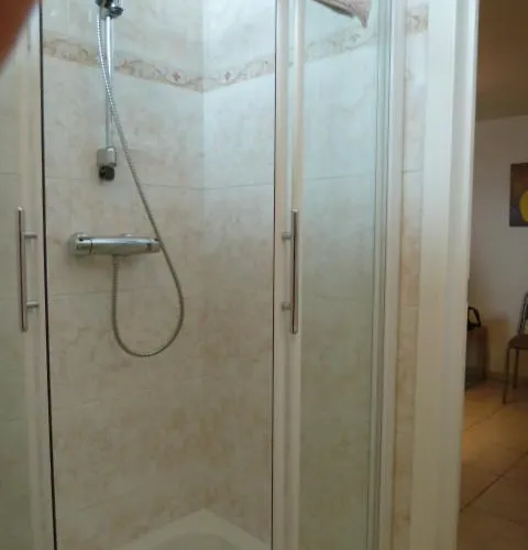 De L'eau D'heure C23 Commodore Les Josephines Lägenhet *